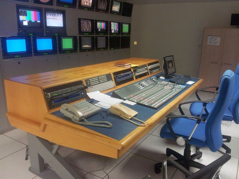 SMC CONSOLES